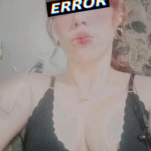 Soy una chica friki disponible para citas