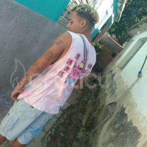 Chico scort disponible para citas buena pinga