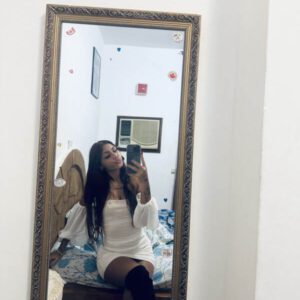 Escort profesional ,complaciente si quieres mis servicios solo escríbeme al pv $$$