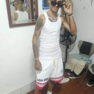 Chico scot bixexual disponible 24/7